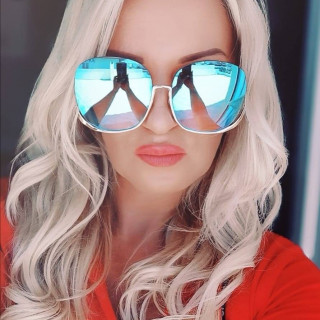 Mélanie
